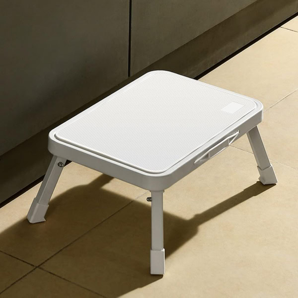 Folding Step Stool, Portable One Step Ladder