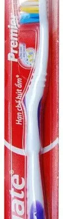 Colgate Classic Deep Clean Toothbrush