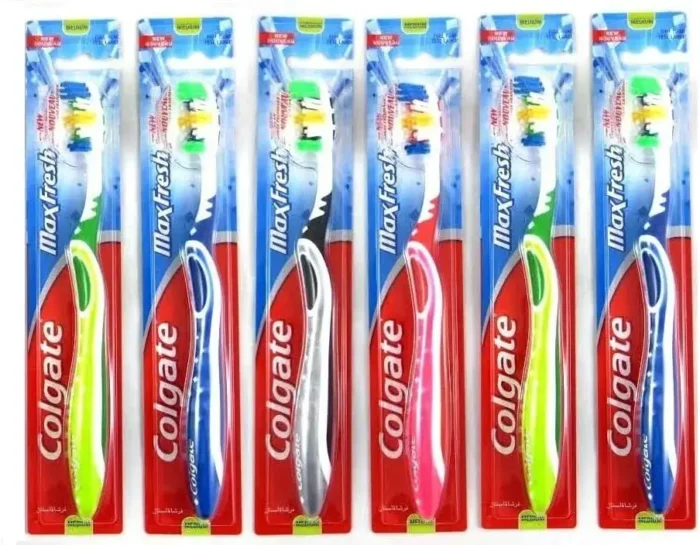 ⁦Colgate Max Fresh Toothbrush⁩ - الصورة ⁦3⁩