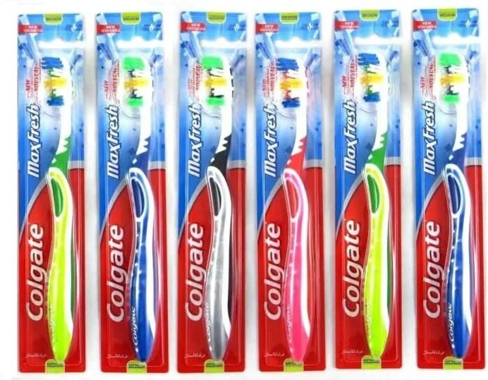 Colgate Max Fresh Toothbrush - Image 3