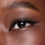 ⁦E.l.f. No Budge Retractable Eyeliner, Creamy, Ultra-Pigmented & Waterproof, Creates Bold & Defined Lines, Vegan & Cruelty-Free, Black⁩ - الصورة ⁦6⁩