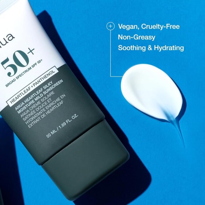 ⁦Anua Heartleaf Silky Moisture Mild Sunscreen, Broad Spectrum SPF 50+ with Moisturizing Formula, Lightweight Korean Sunscreen, Natural finish, Vegan, korean skin care 50ml / 1.69 fl. oz.⁩ - الصورة ⁦5⁩